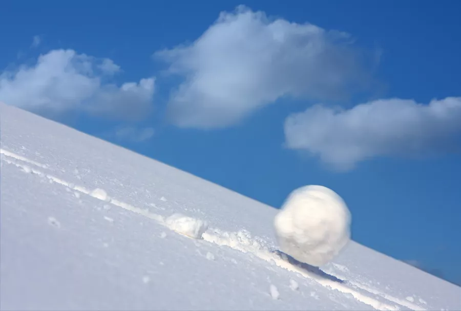 The snowball effect: Why cloud is outgrowing legacy IT solutions